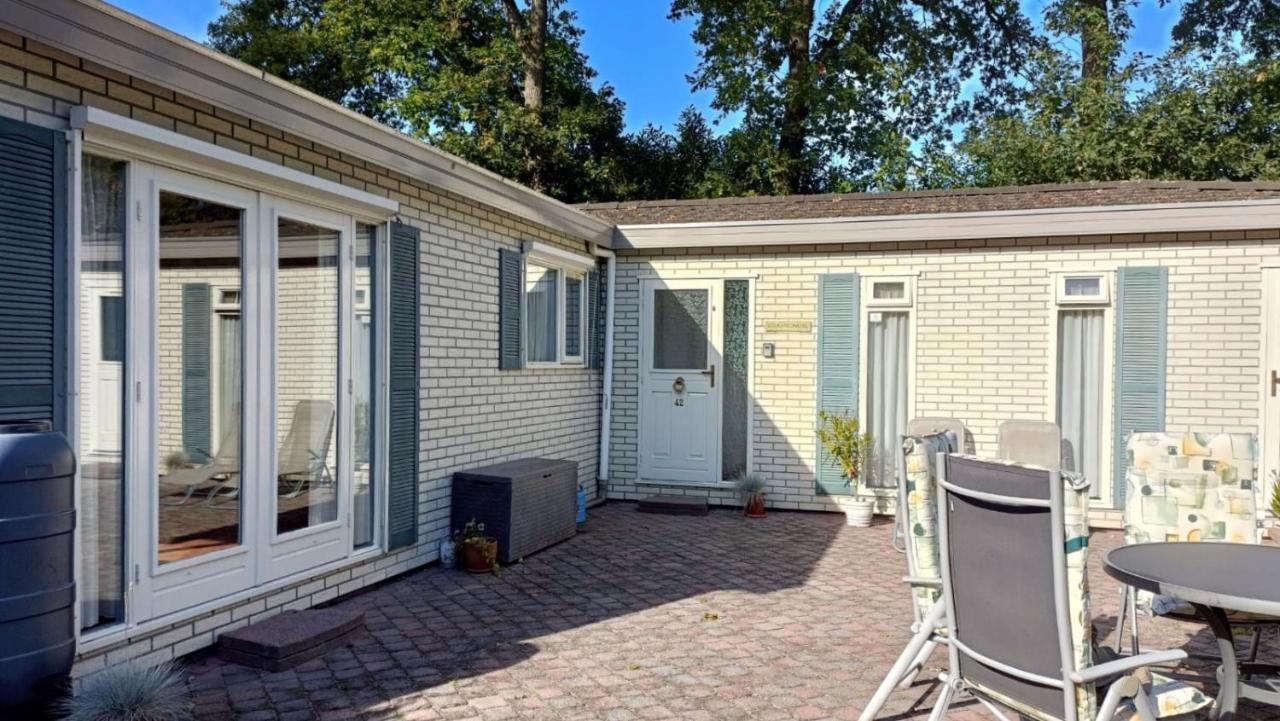 Chalet 42 'Vuursteenberg' Bospark Ijsselheide Zwolle Hattemerbroek 외부 사진